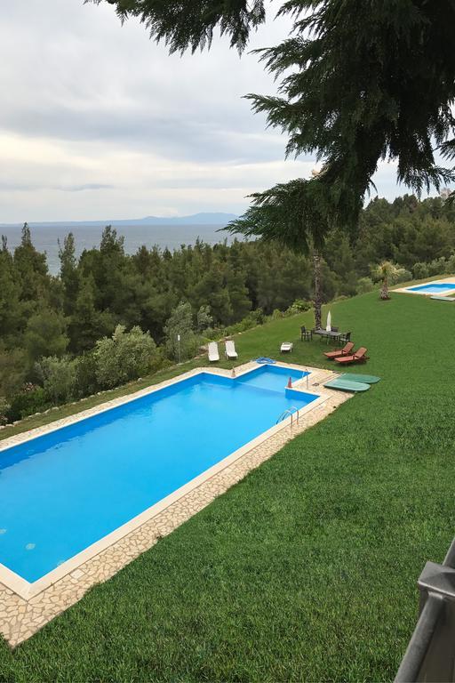 Paressa Villas Néa Fókaia 외부 사진
